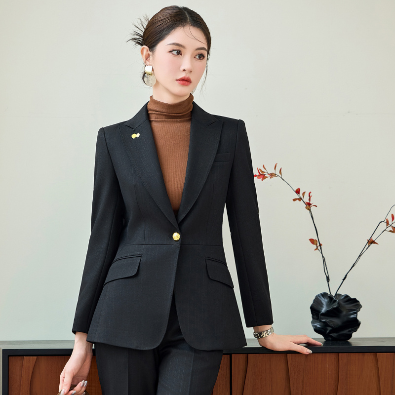 Red Suit Set for Women, Autumn - đánh giá và giá Women'S Red Formal Wear